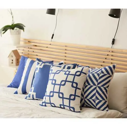 18"x18"Blue and White Geometric Decorative Throw Pillow Cover