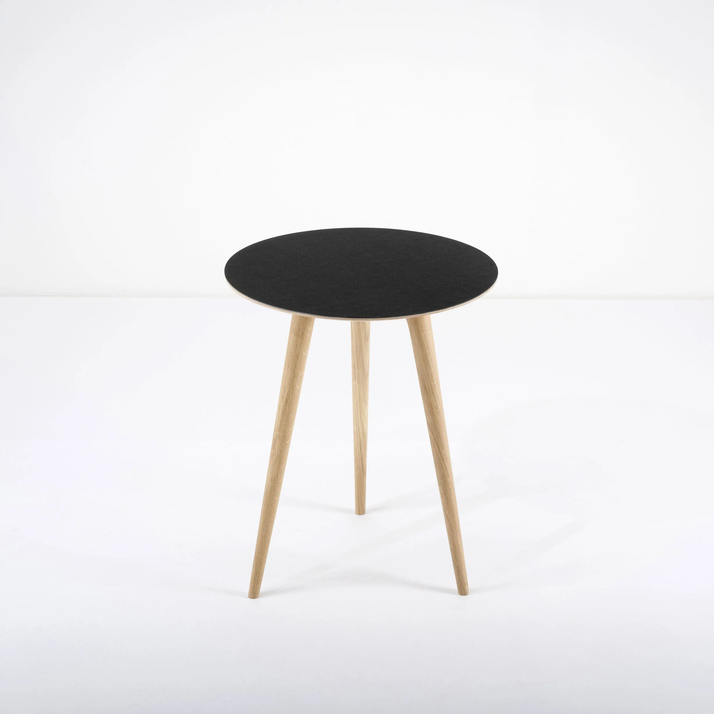 Arp Side Tables