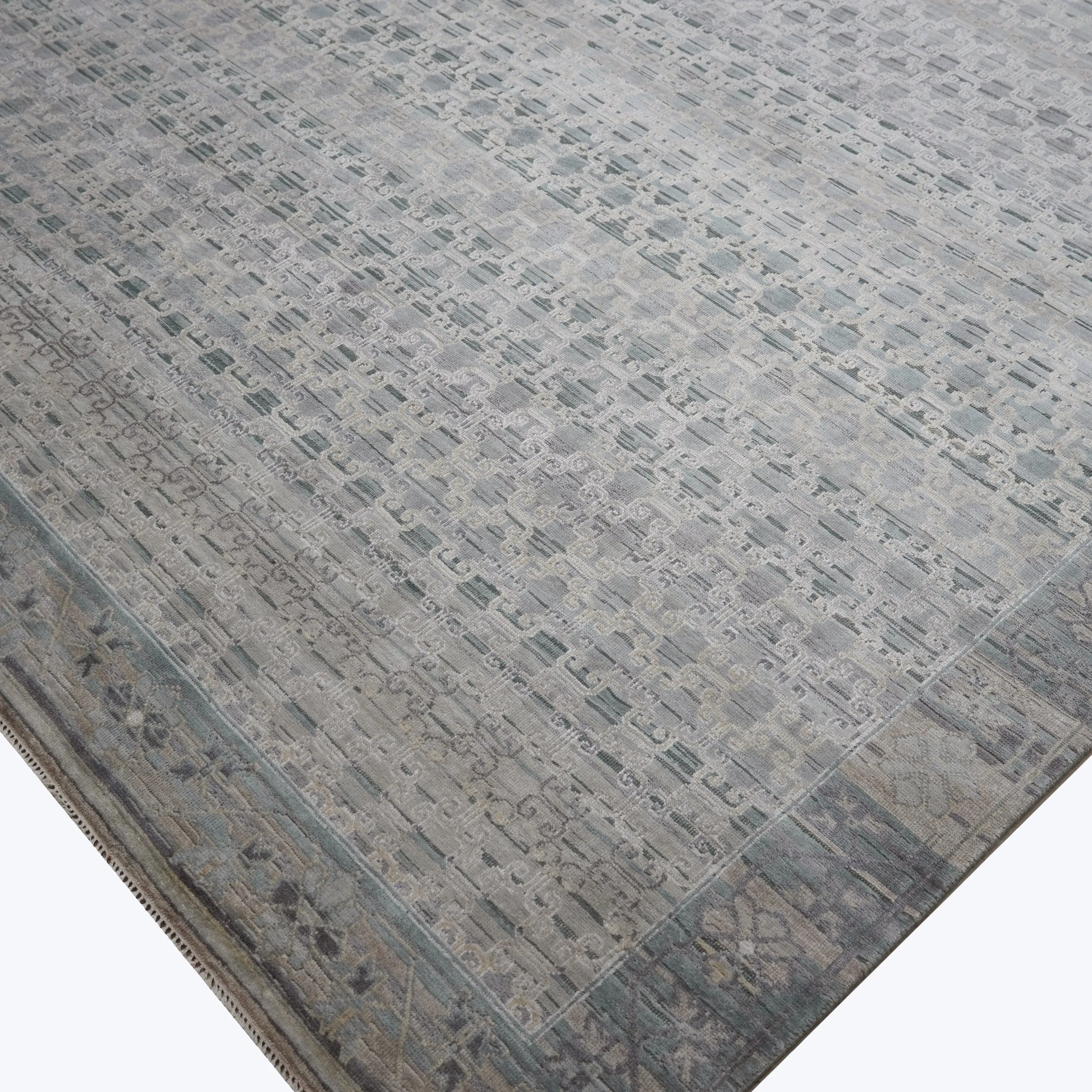 Grey Traditional Silk Rug - 9' x 12'
