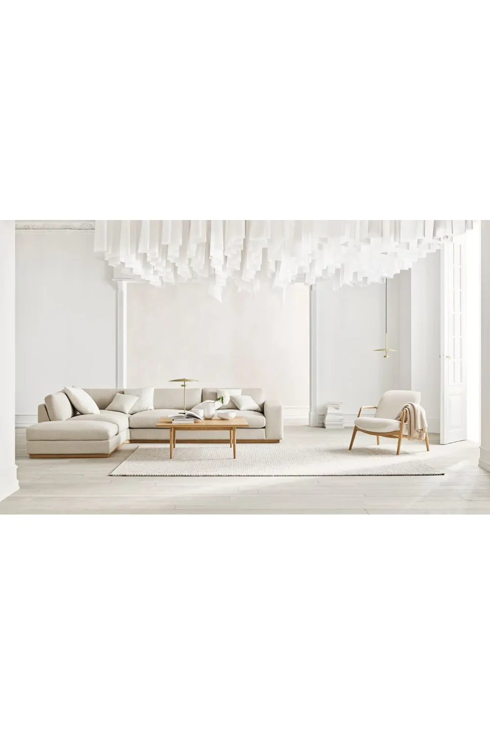 Lacquered Oak Scandinavian Coffee Table S | Bolia Berlin