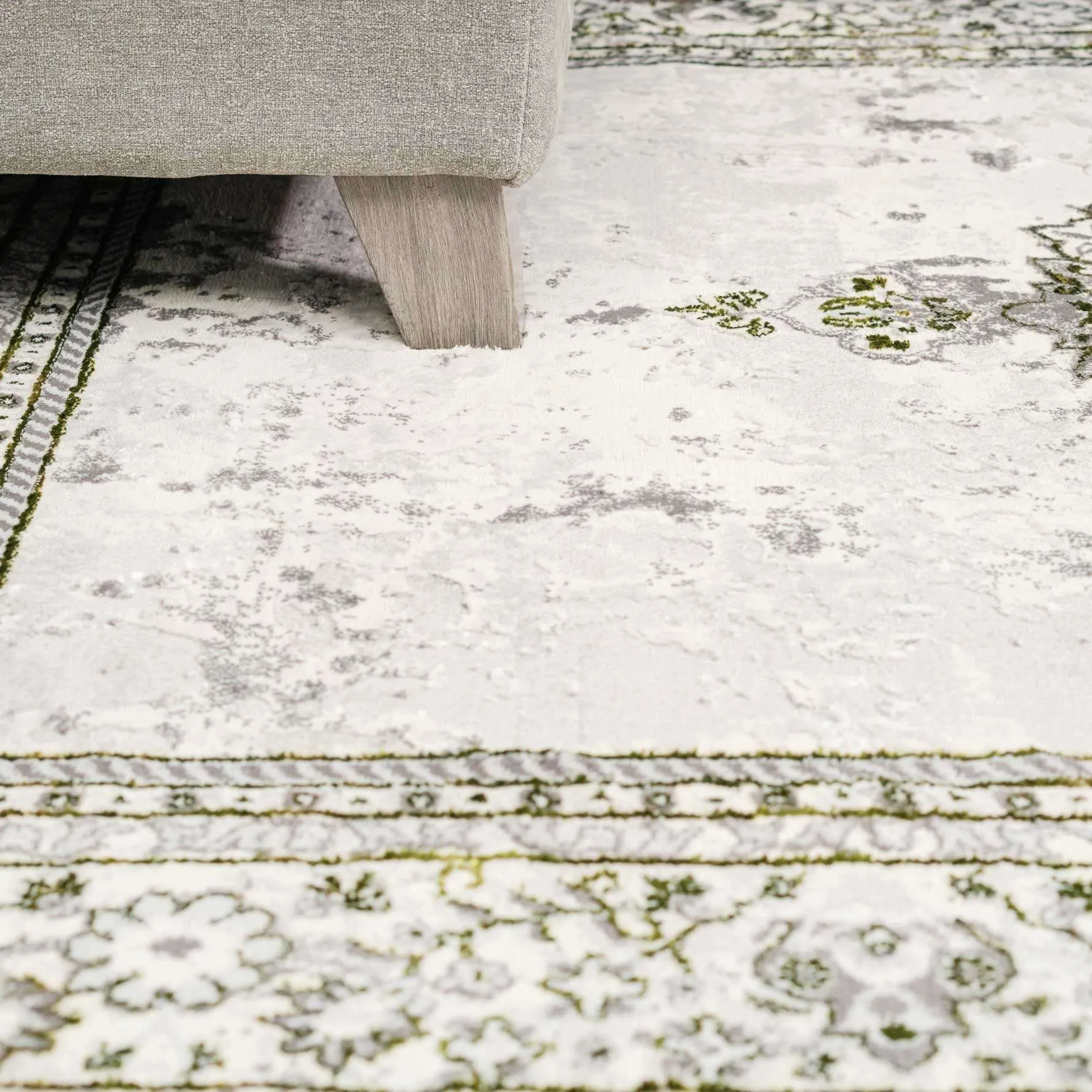Modern Oriental Green Distressed Rugs