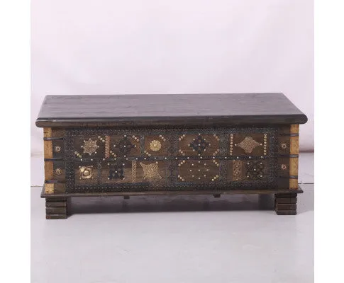 Onir Coffee Table Antique Handcrafted Solid Mango Wood Storage Trunk Chest Box