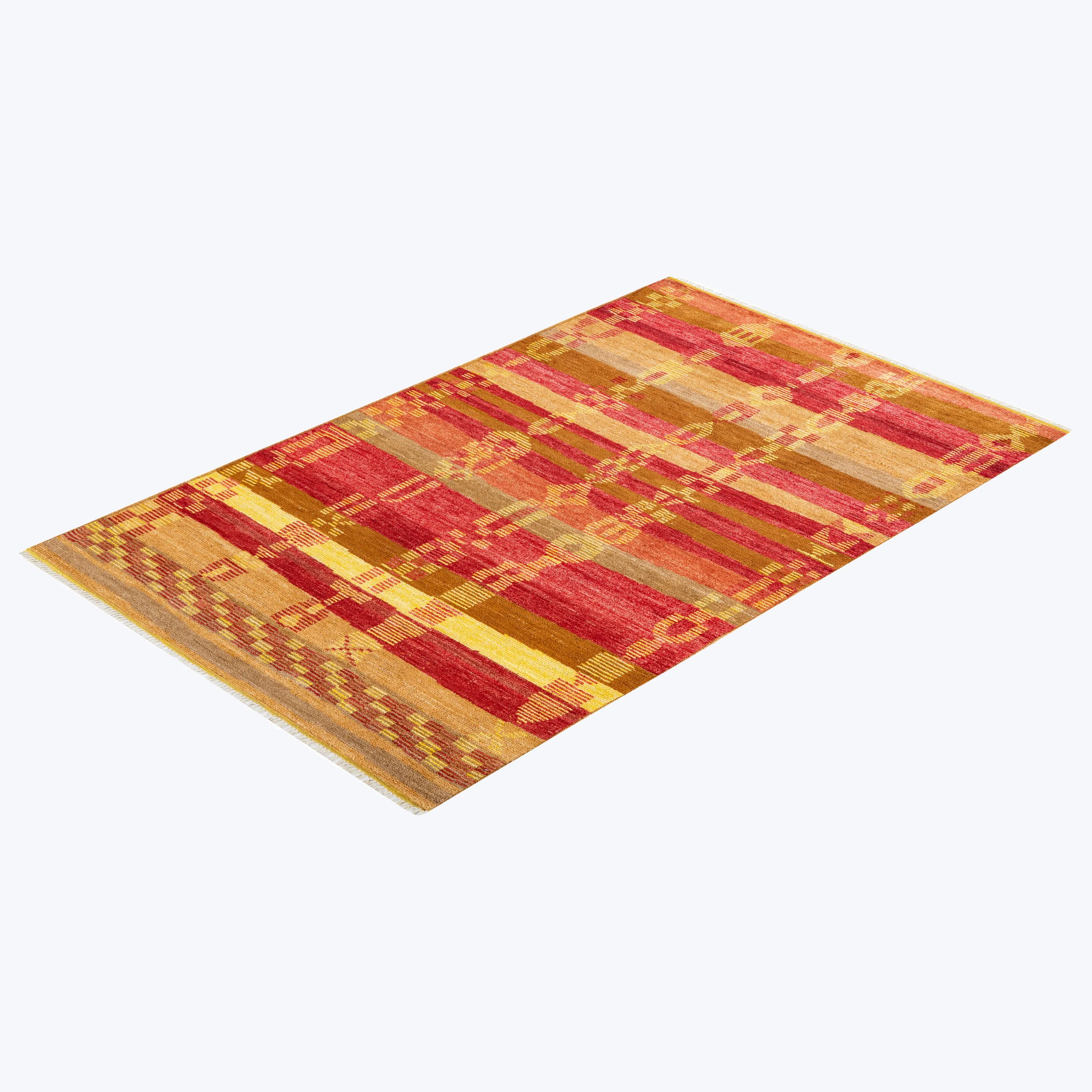 Red Traditional Wool Rug - 5' 1 x 8' 1"