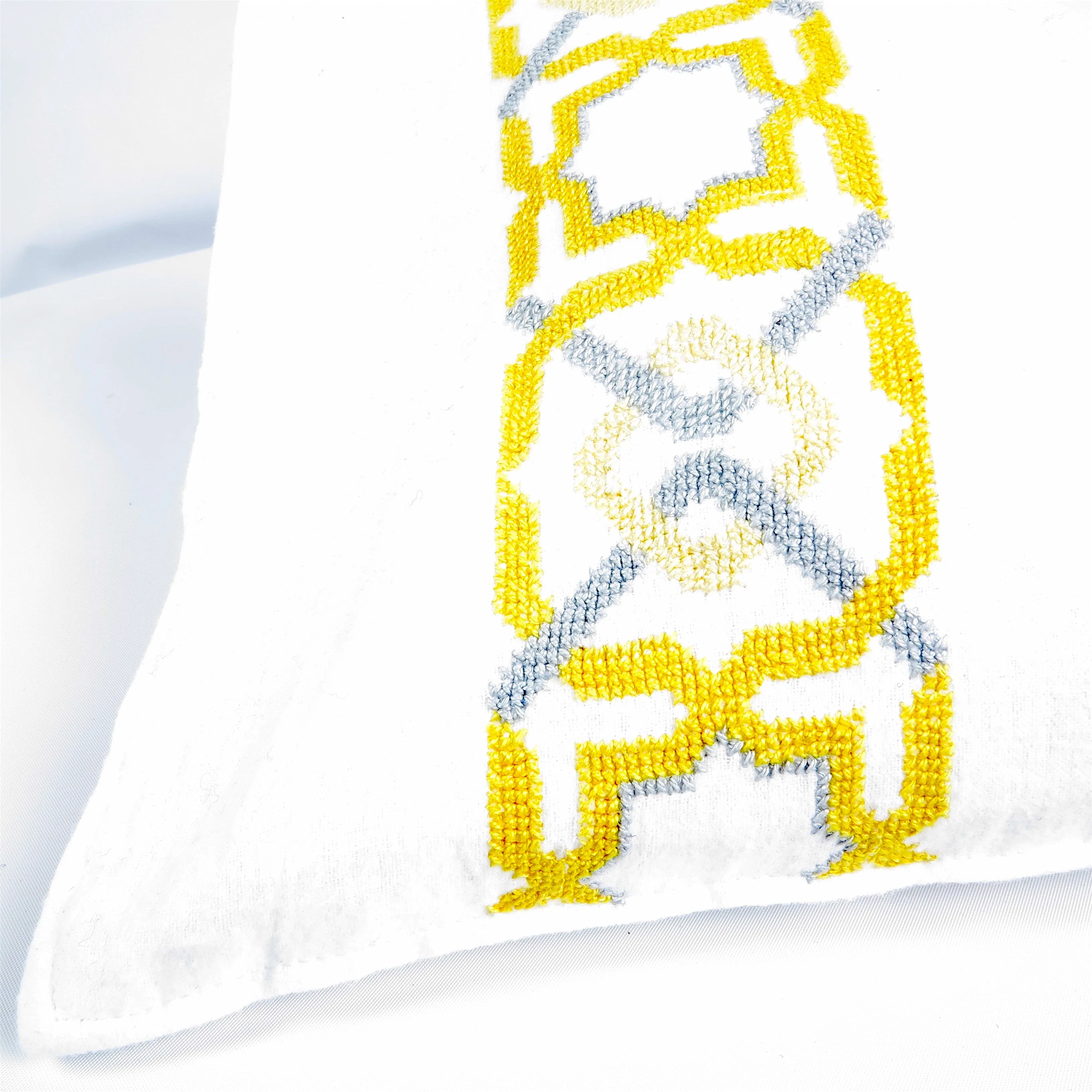 WHITE COTTON BABY CUSHION COVER ALHAMBRA®